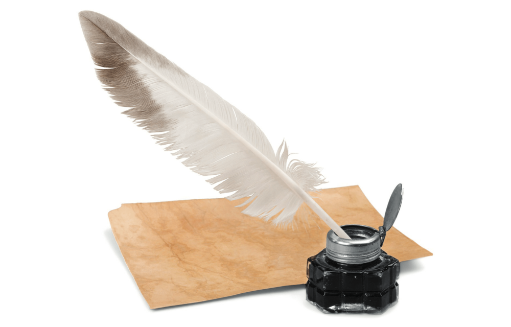 Пергамент с пером
