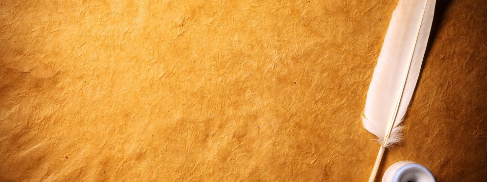 Старая бумага с пером