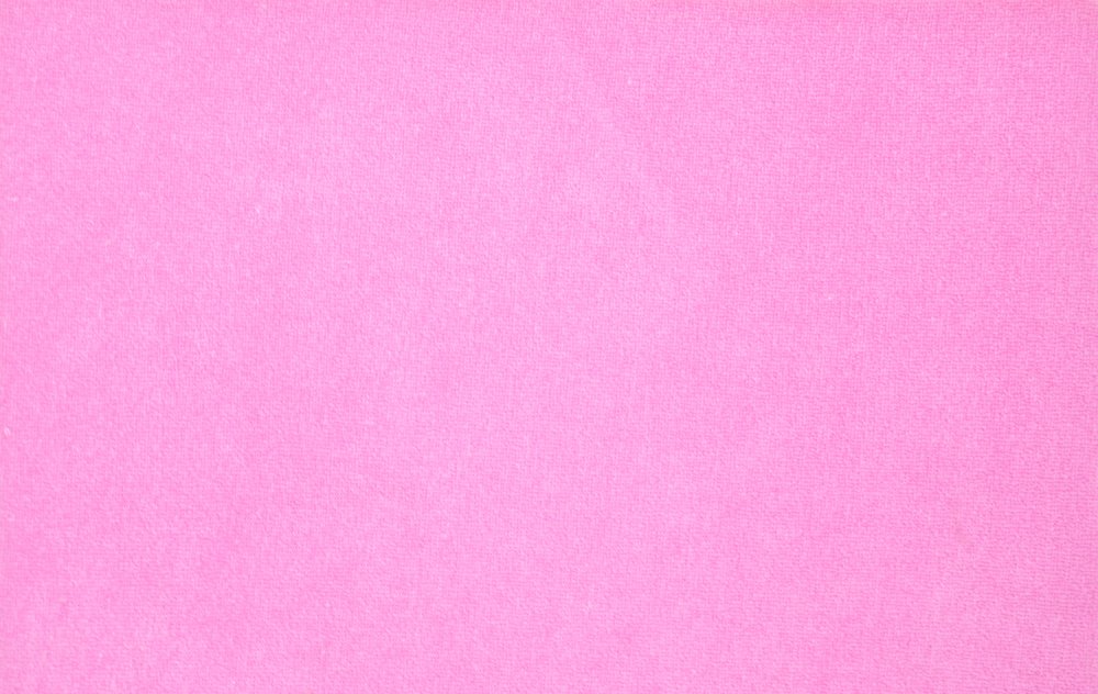 Розовый однотонный