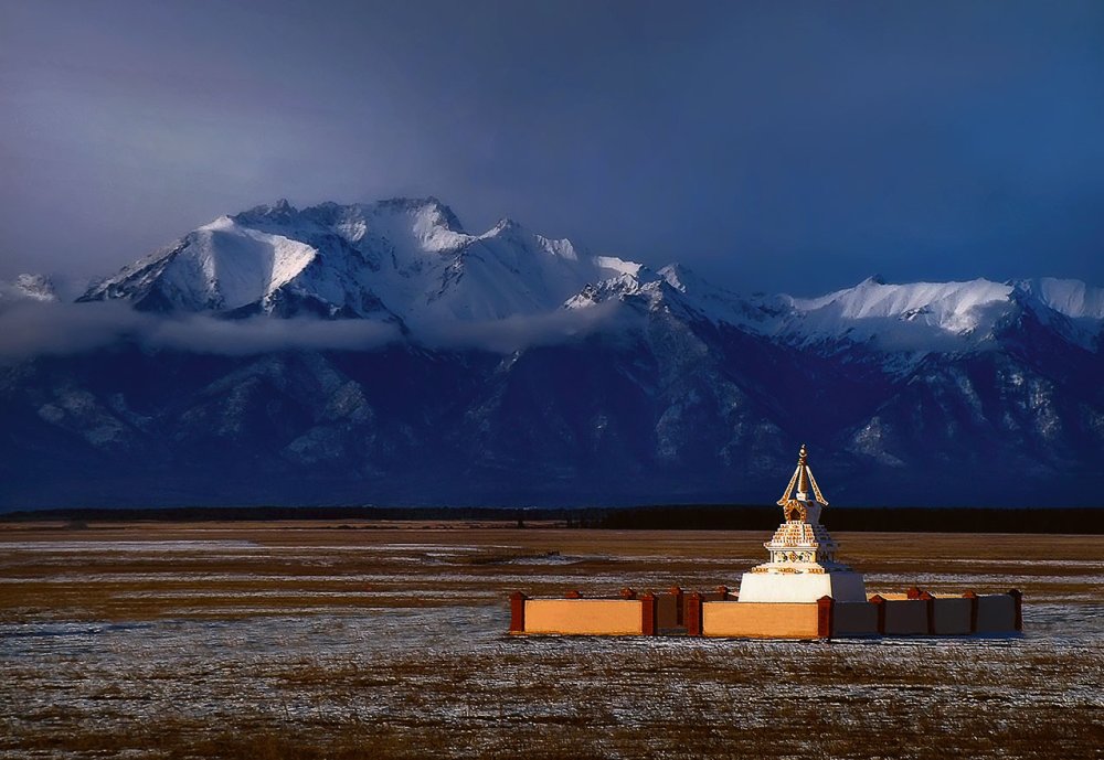 Бурятия горы Тунки