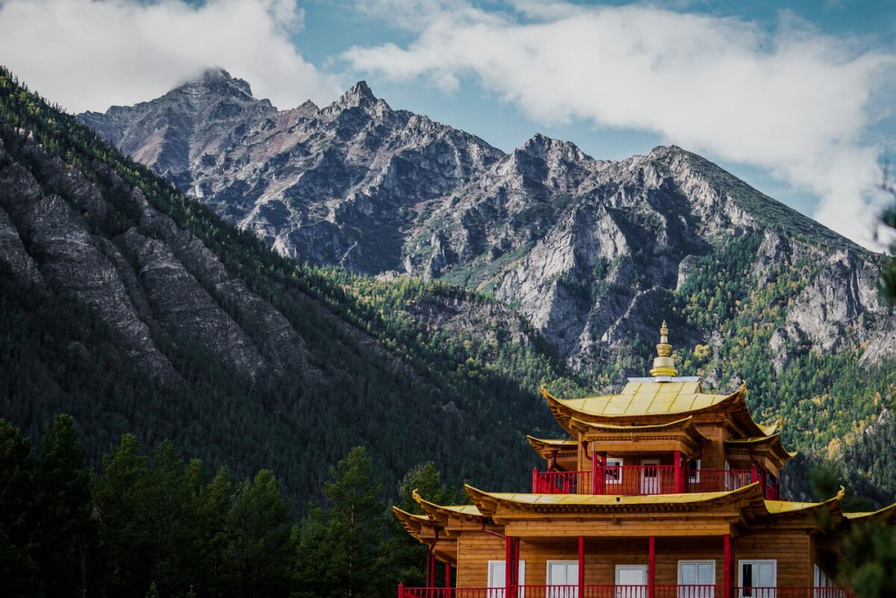 Дацаны в Бурятии в горах