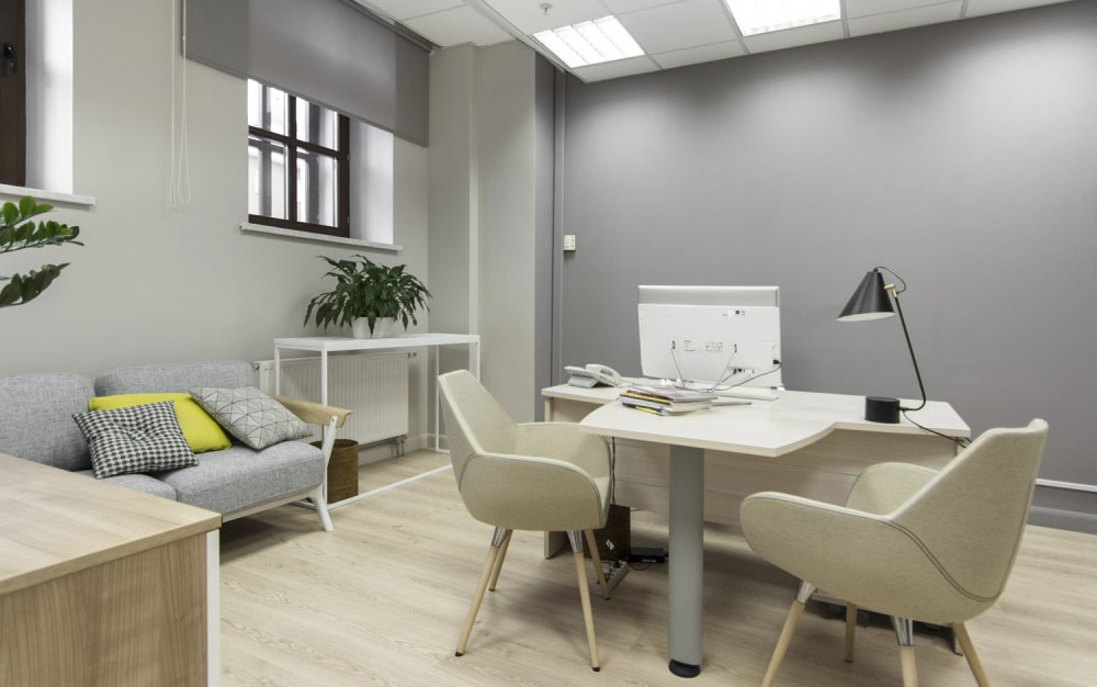 Стена в офисе