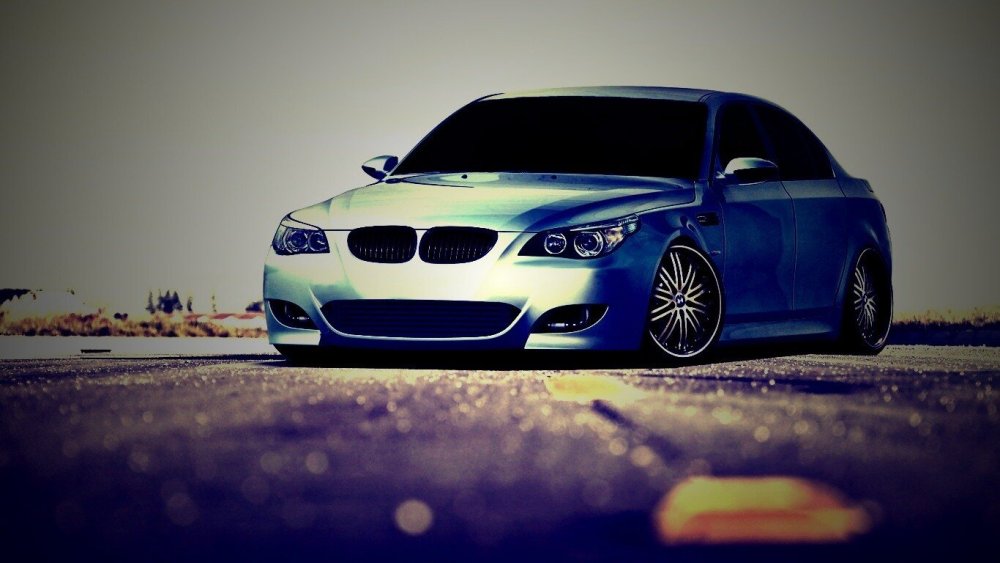 БМВ м5 е60 ангельские глазки