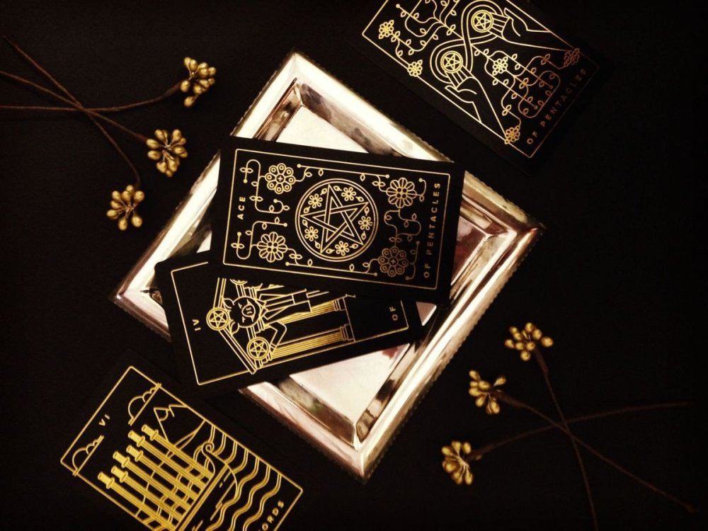 Golden thread Tarot галерея