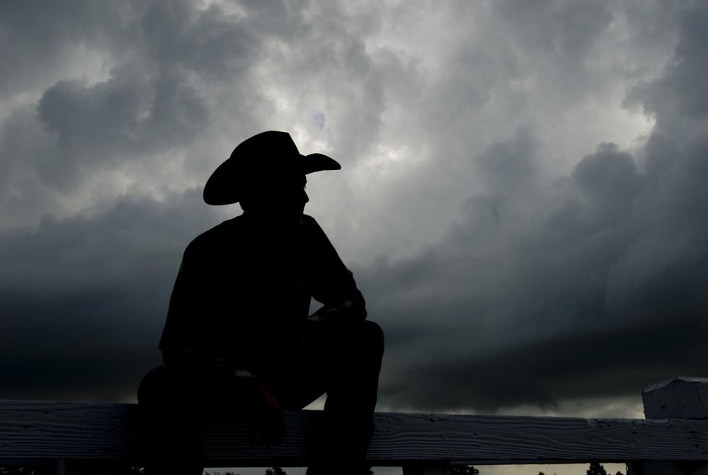 Силуэт мужчины