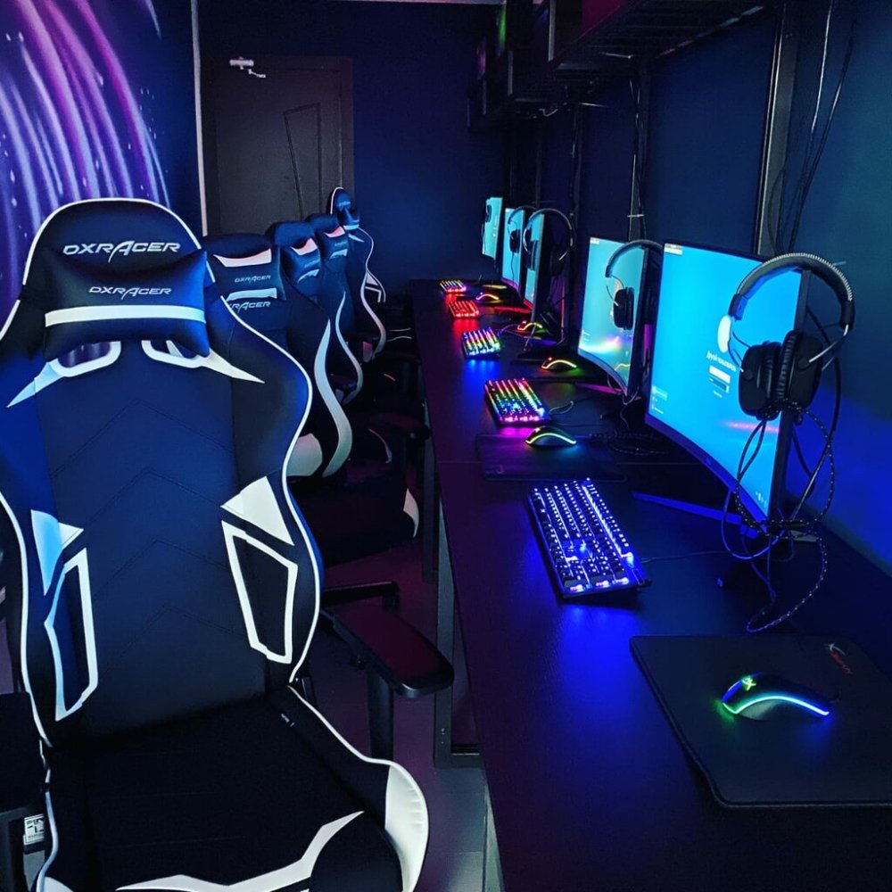 Кибер Арена