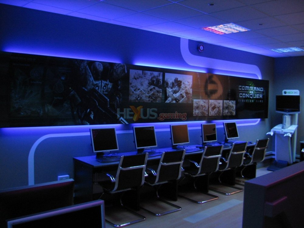 Интернет кафе