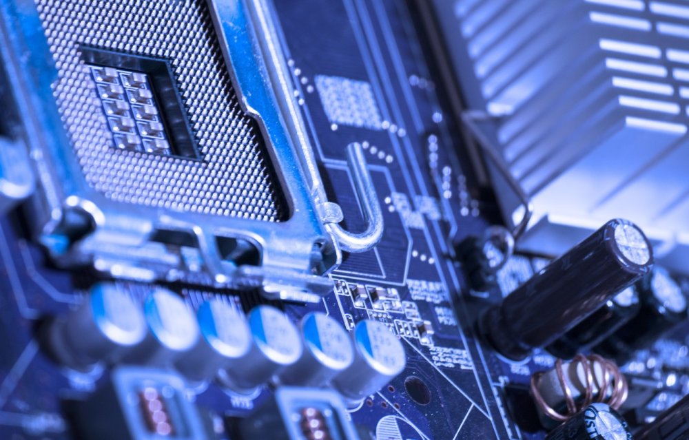 Материнская плата