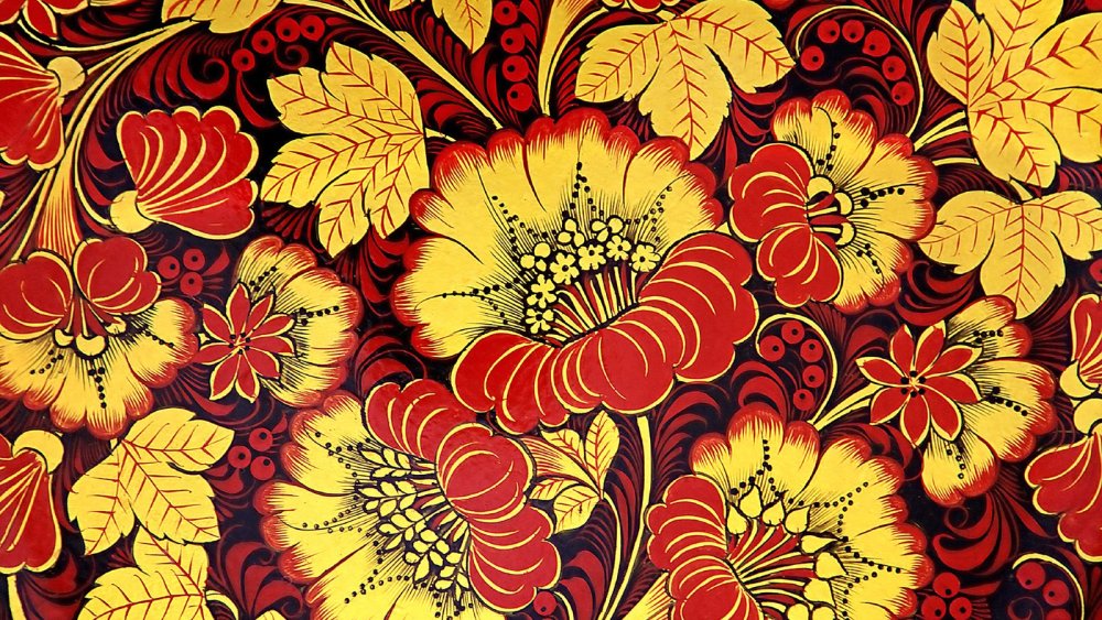 Золотая Хохлома на черном фоне