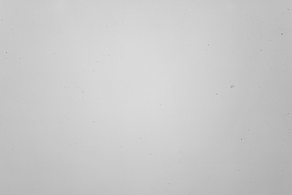 Серый лист бумаги