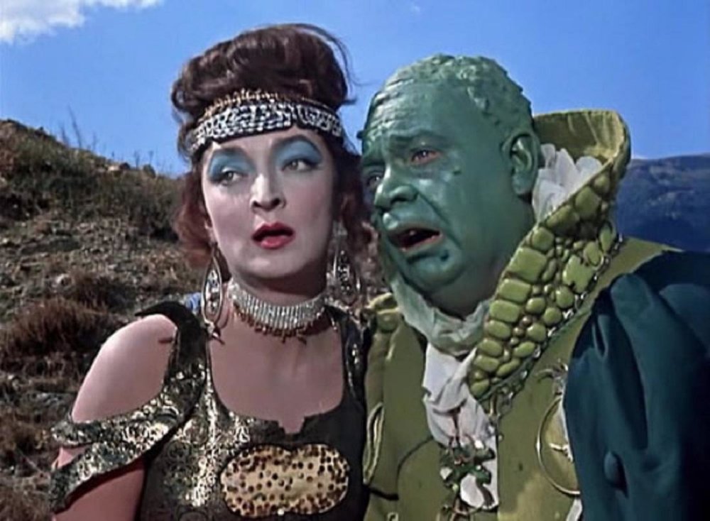 Оля и Яло королевство кривых зеркал