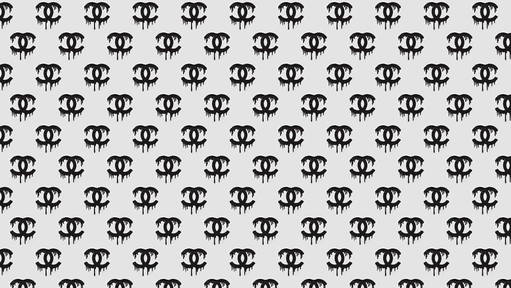 Глаза на темном фоне