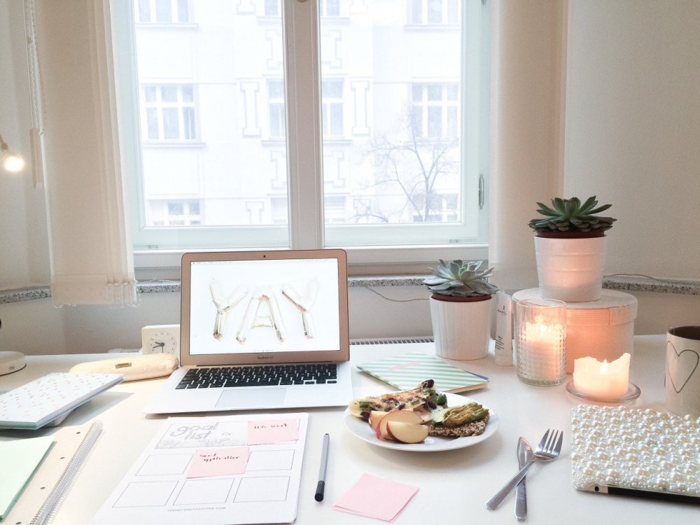 Эстетичное рабочее место для учебы