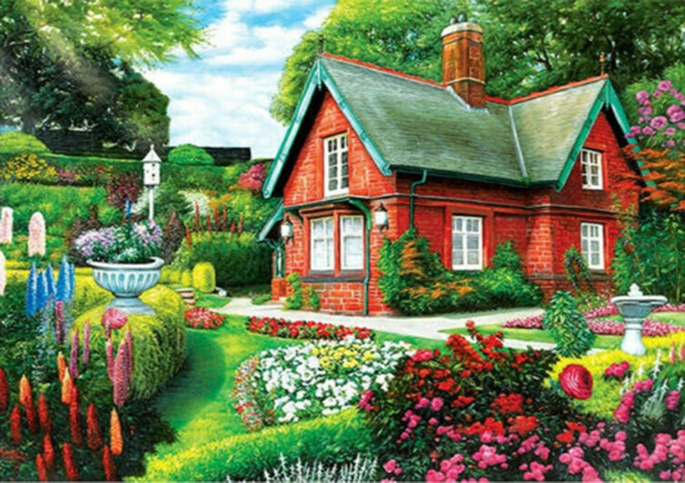 Красивый домик с садом