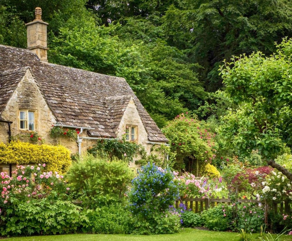 Английские домики с садом каменный Джейн Остен