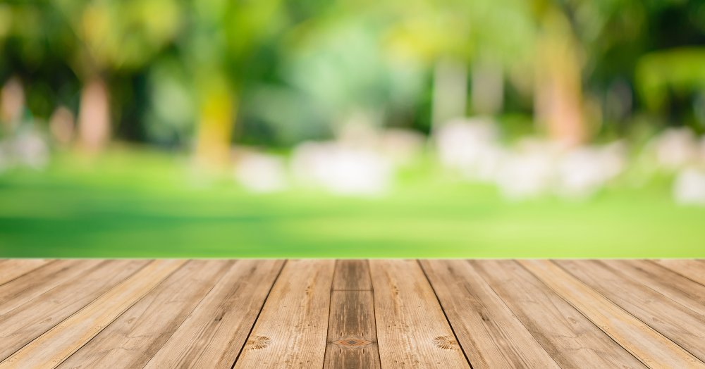 Стол деревянный