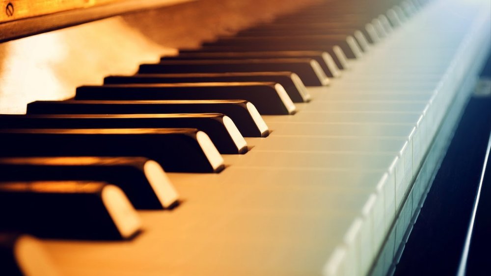 Фортепиано фон