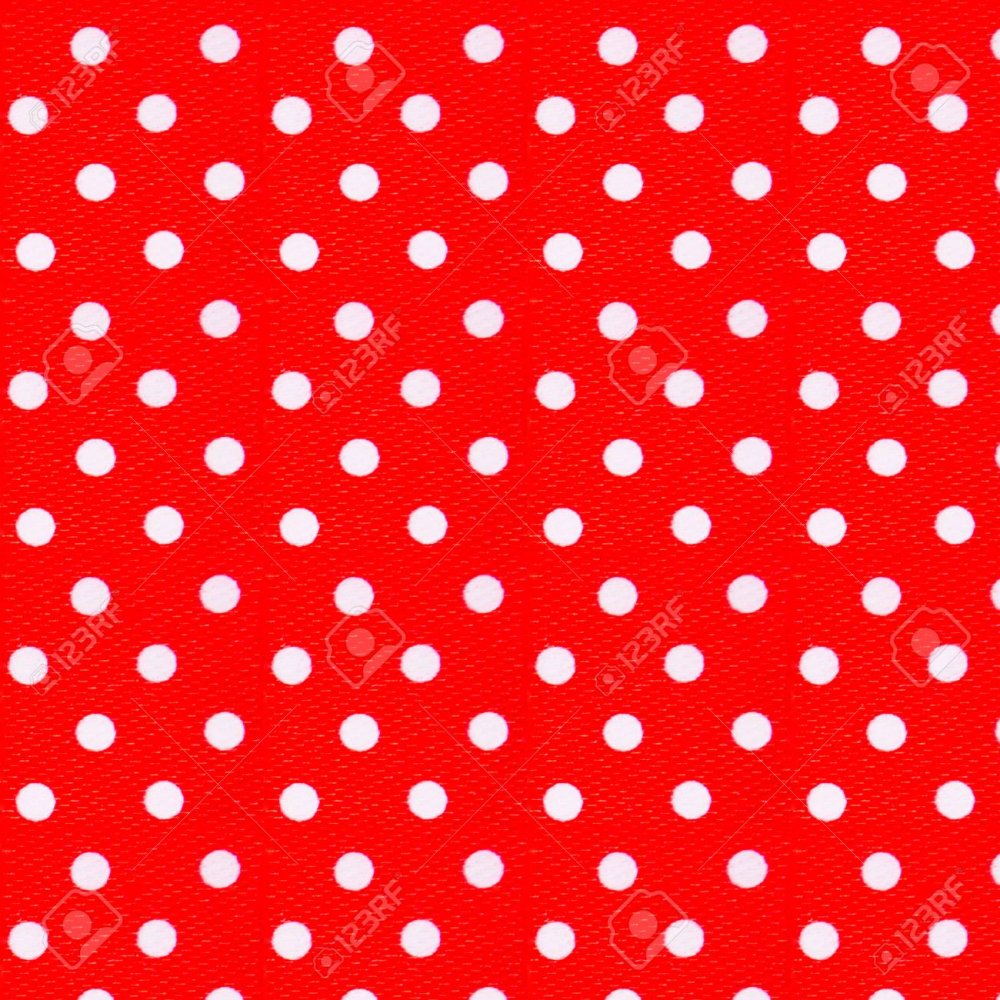 Красный фон в белый горошек