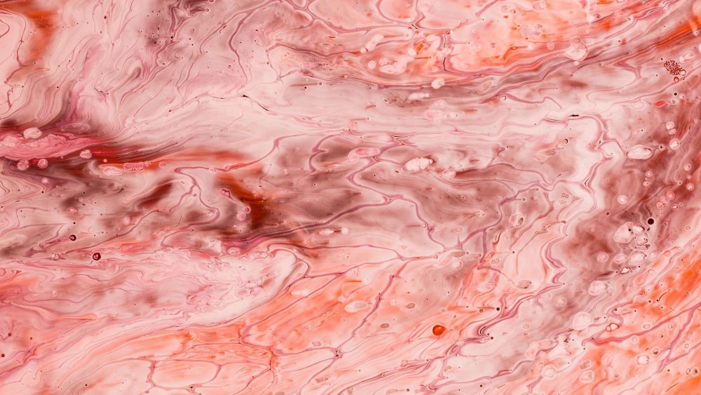 Розовый мрамор