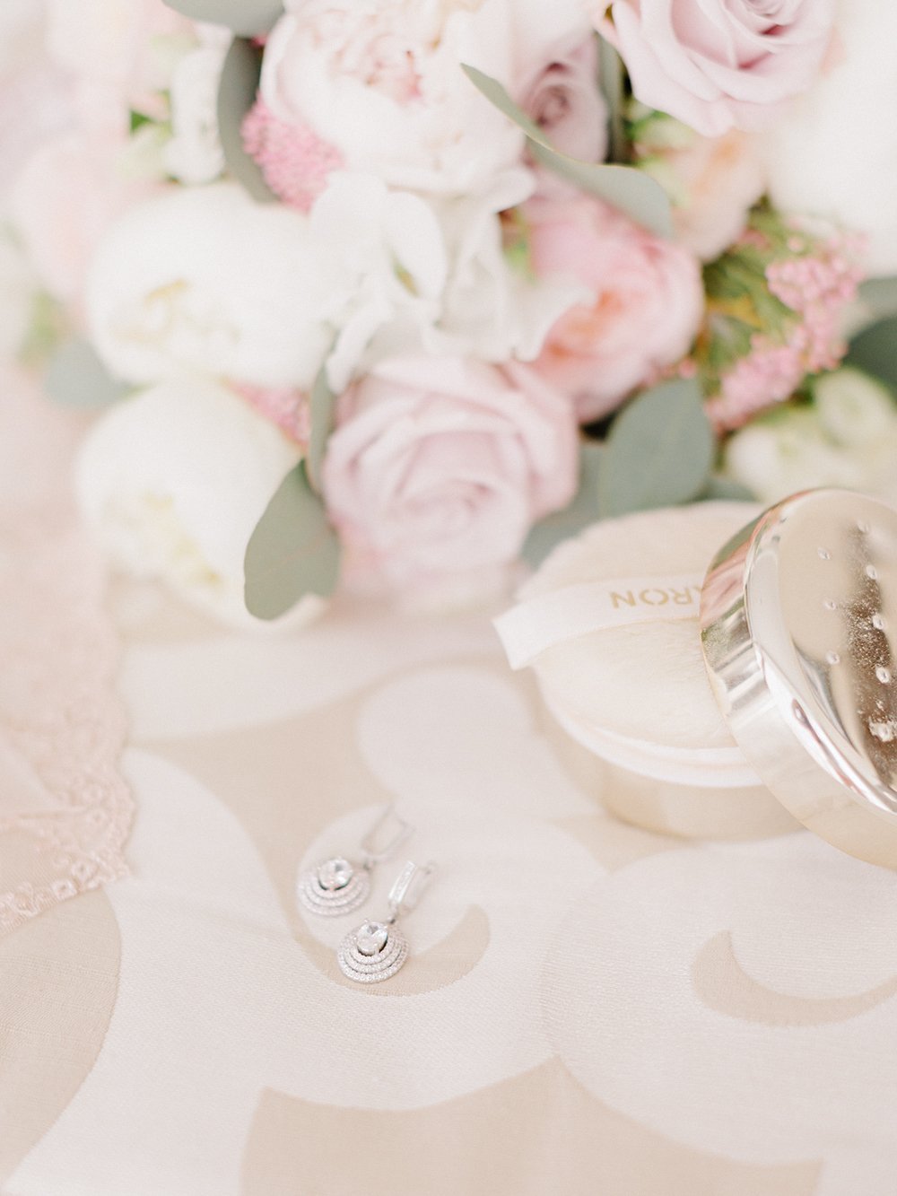 Свадебный фон