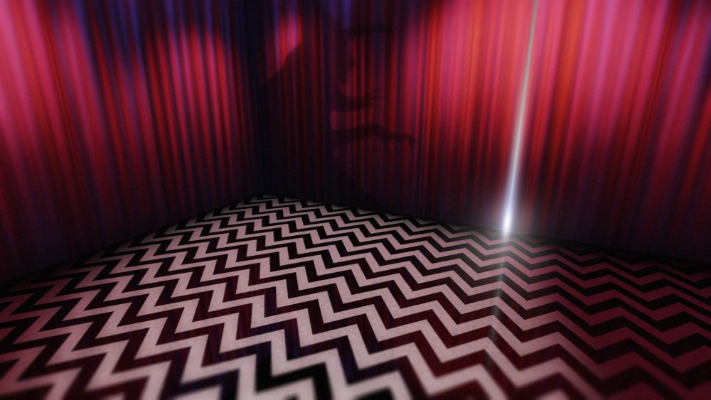 Красные шторы Твин пикс