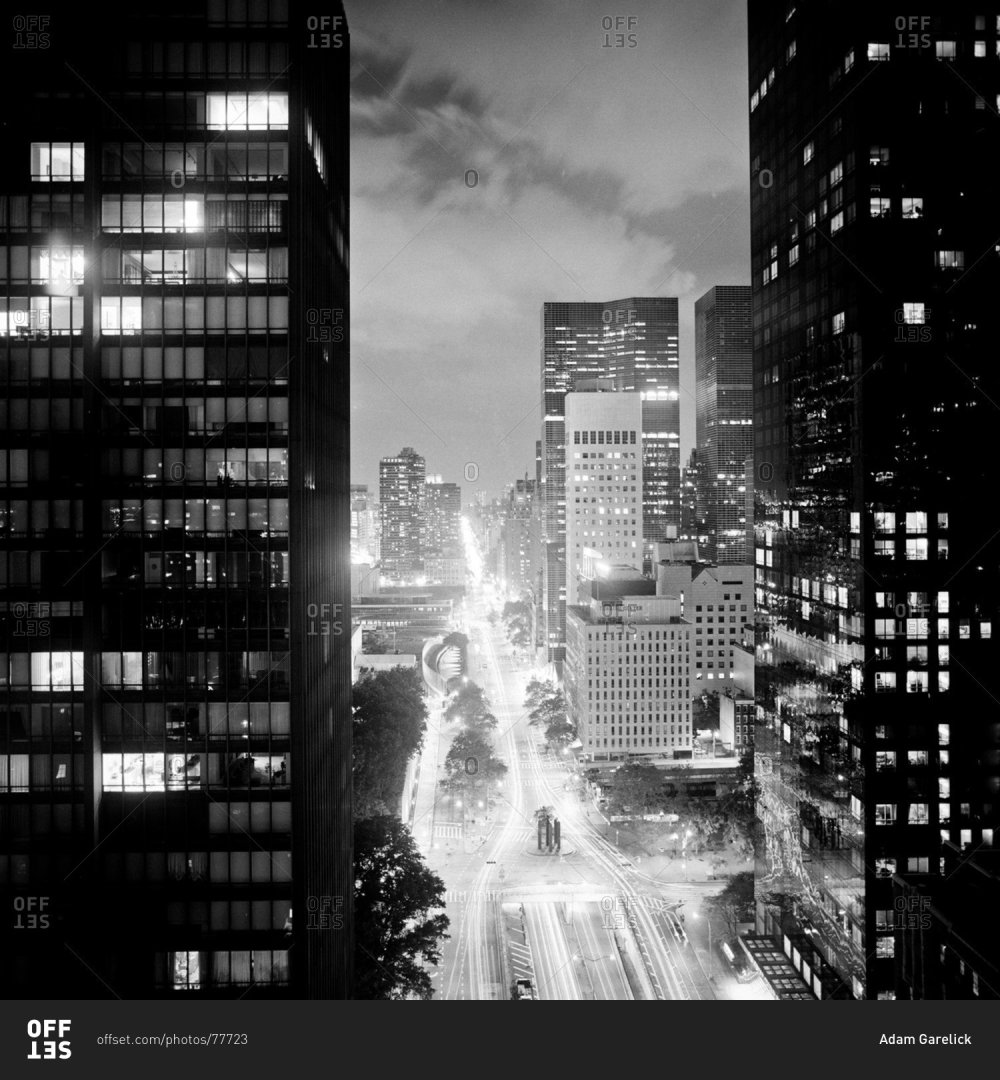 Постер "ночной город"