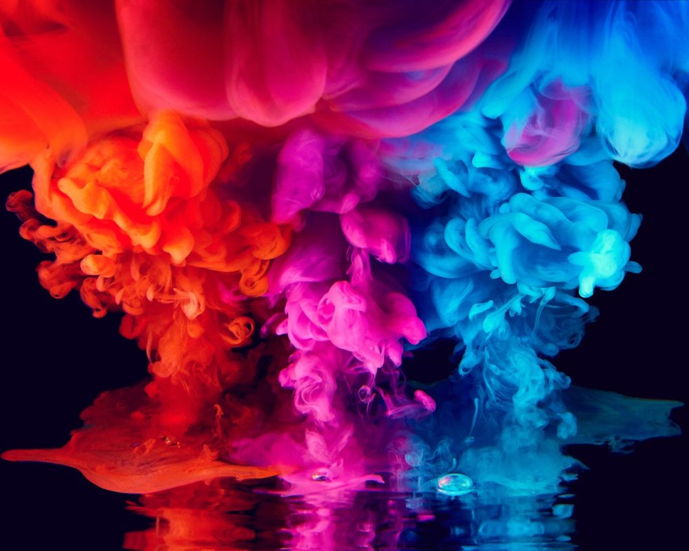 Разноцветный дым