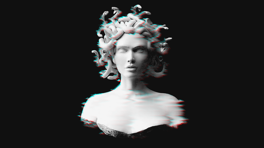 Скульптура на черном фоне