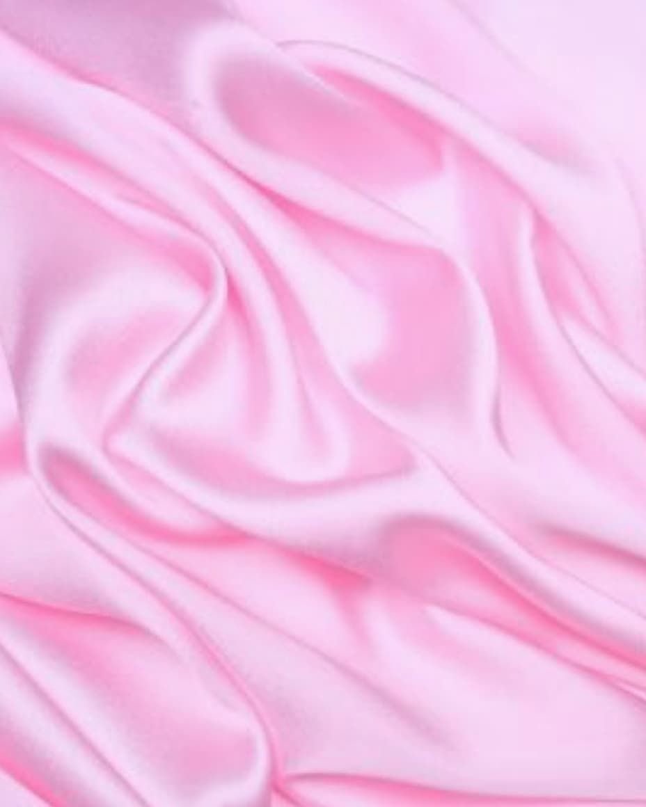 Нежно розовый шелк