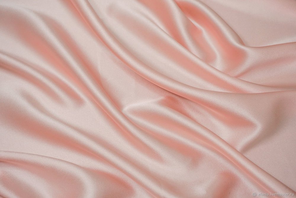 Розовый шелк