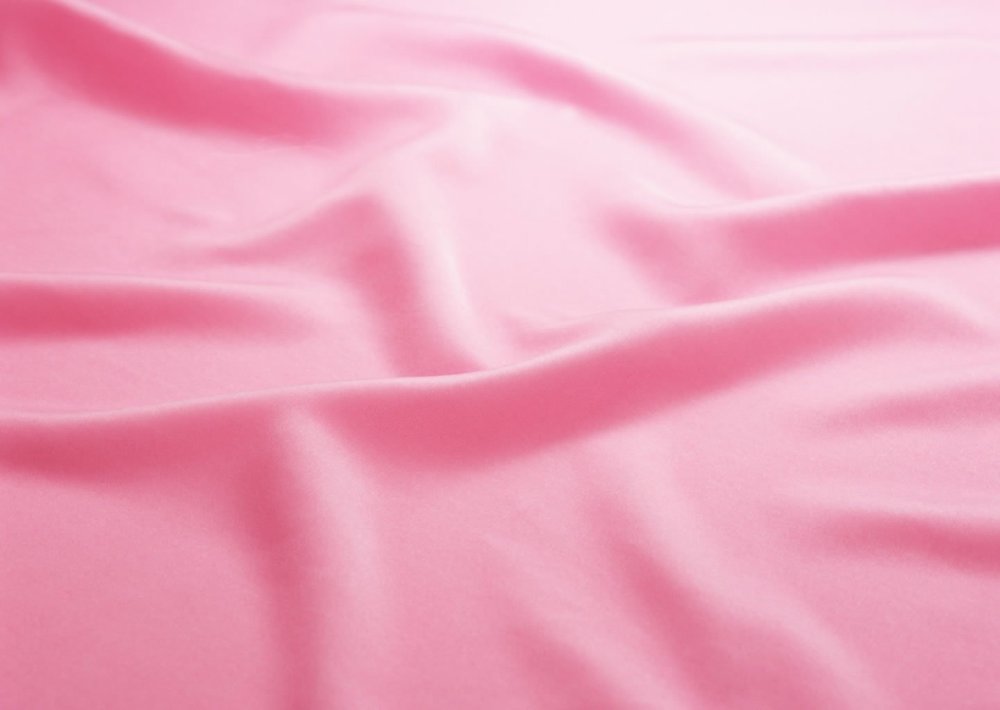 Розовый атлас ткань