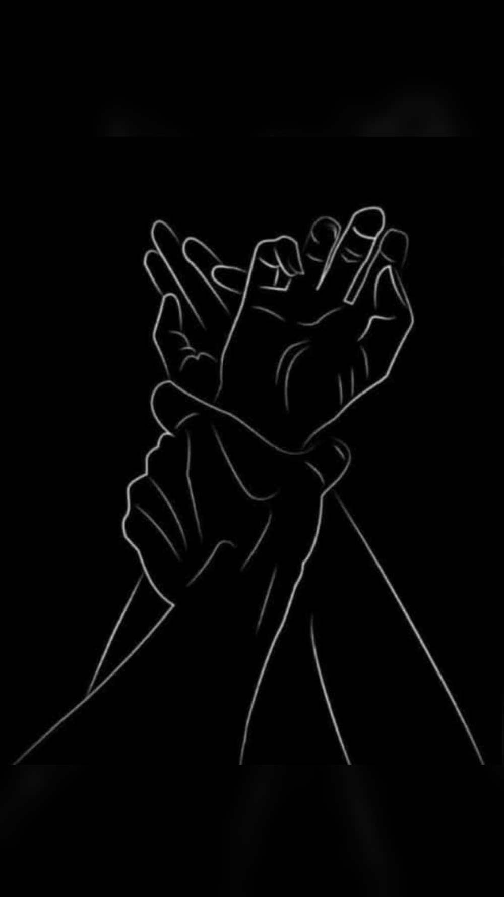 Руки на черном фоне
