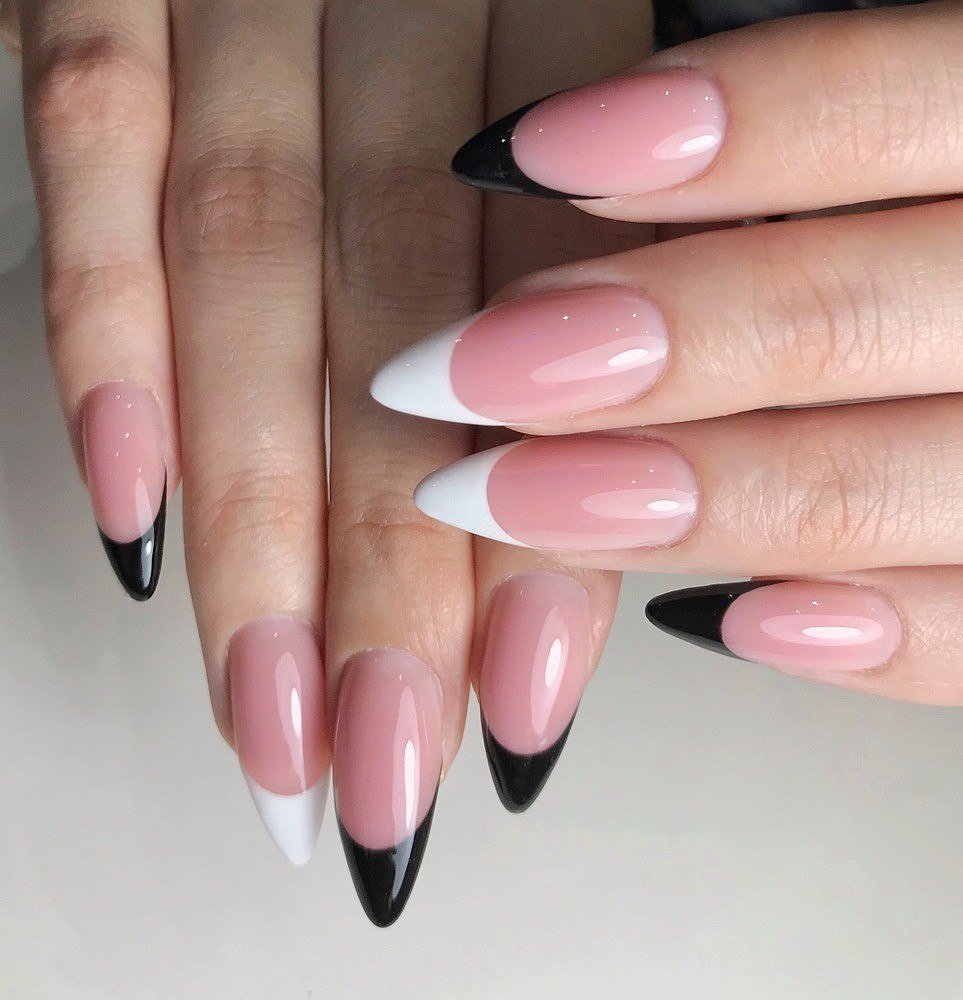 Френч на острые ногти