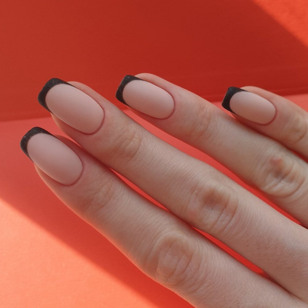 Матовый френч 2022