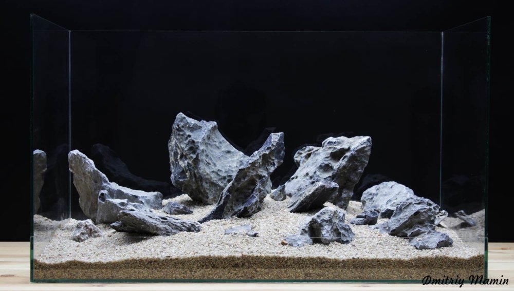 Камень аквариумный черный кварц