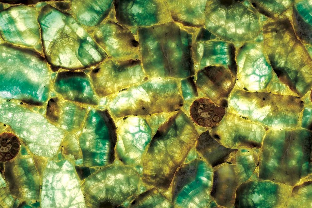 Камни нефрит изумруд малахит