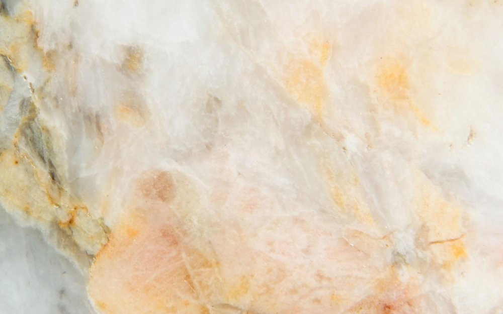 Мрамор с золотыми прожилками вектор