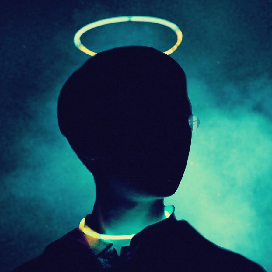 Нимб над головой