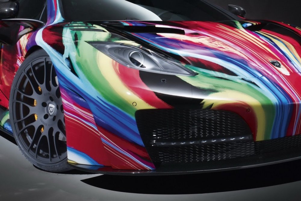 Яркие краски автомобилей
