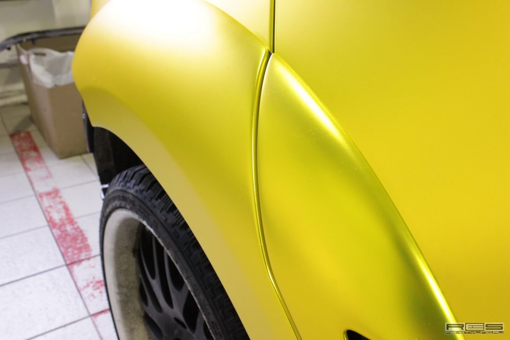 Желтая автокраска