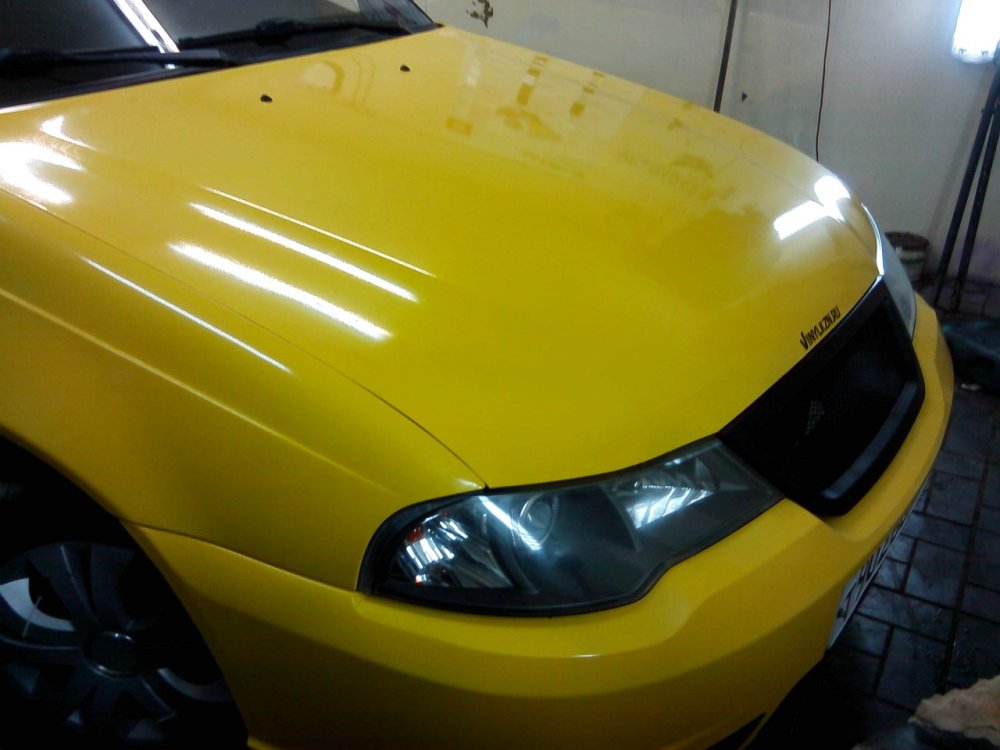 Дэу Нексия желтая