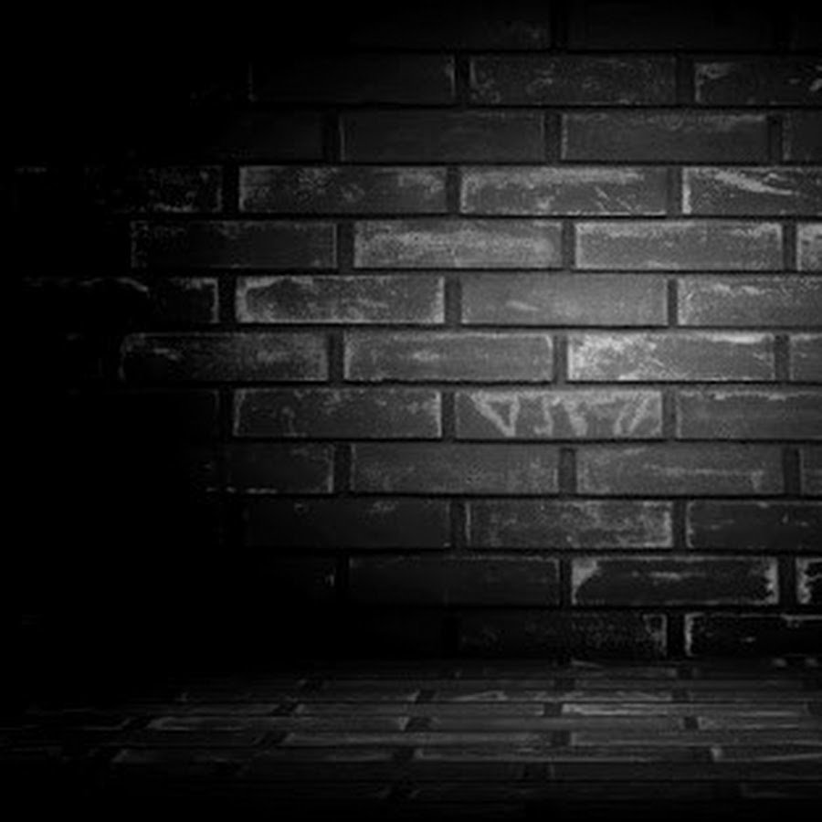 Темная стена