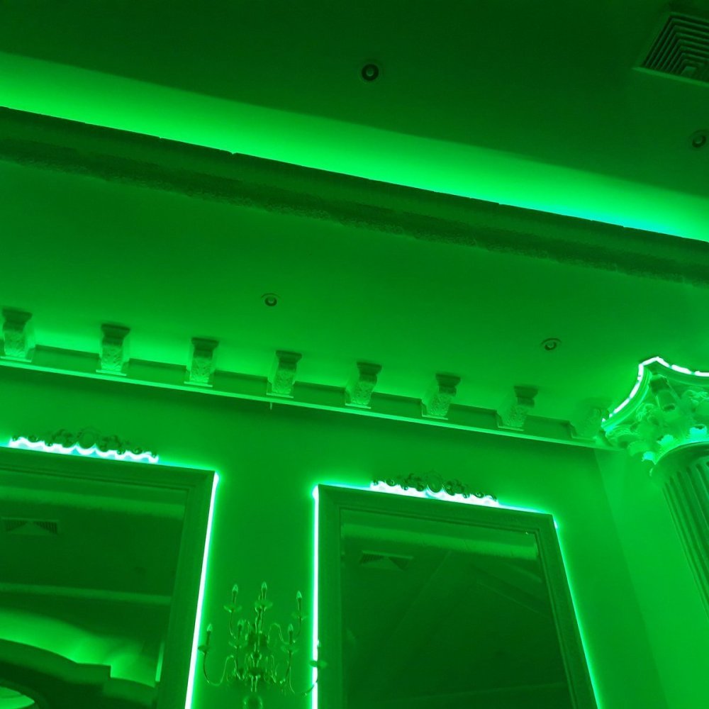 Крутой зеленый фон