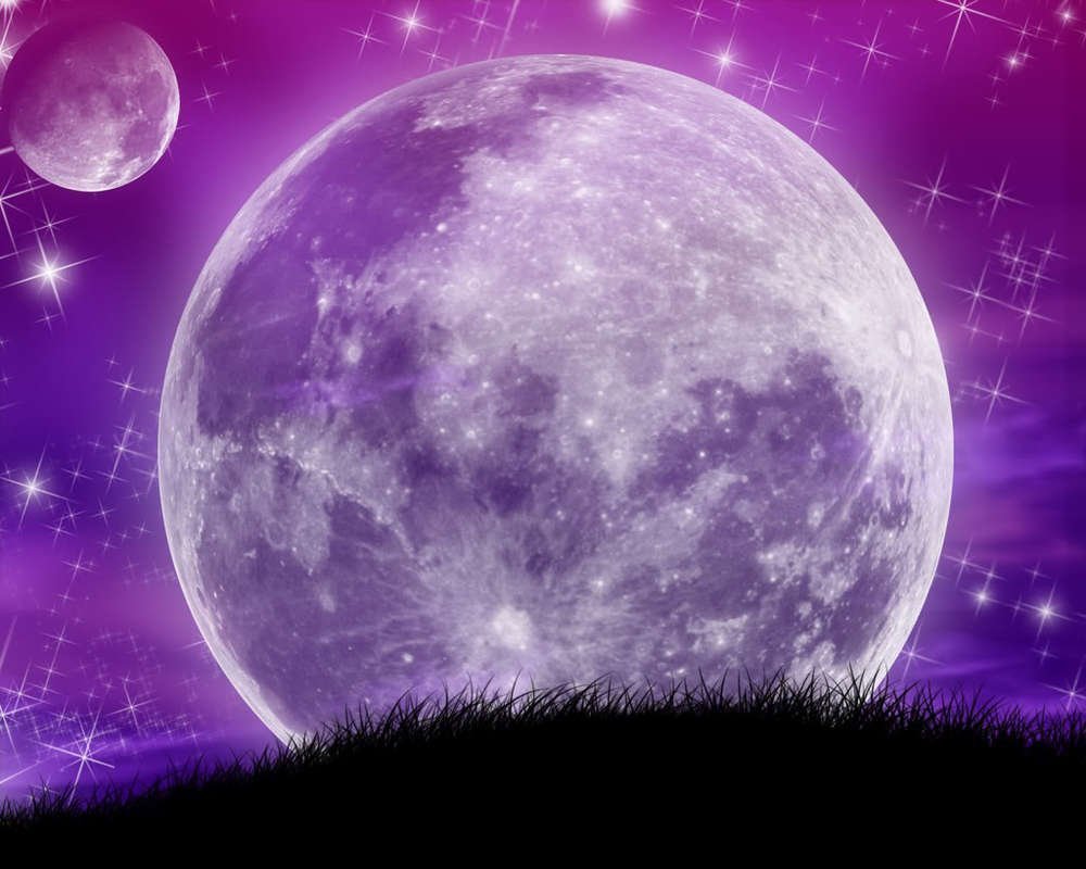 Сиреневая Луна