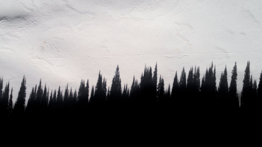 Мрачные шапки