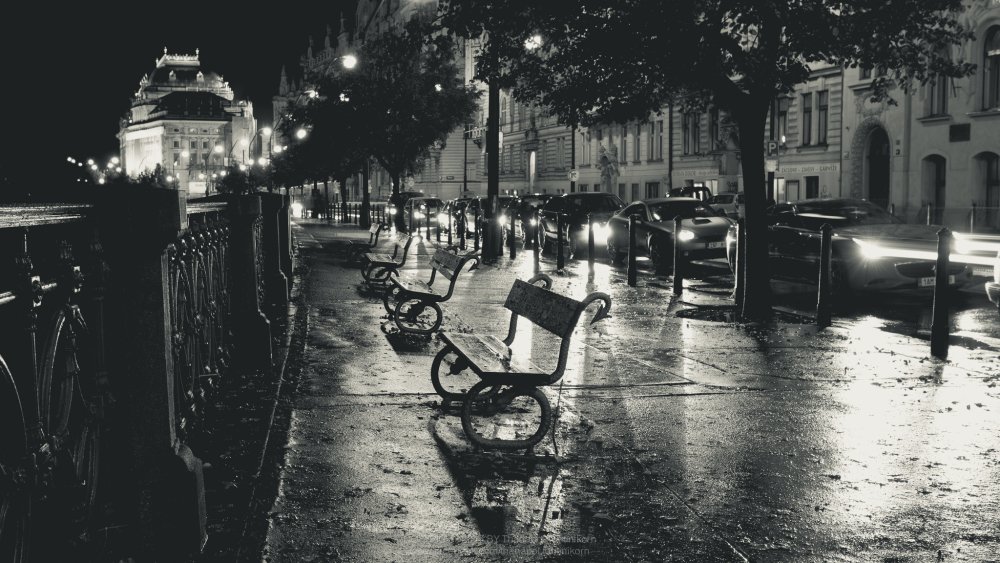 Старый город чб