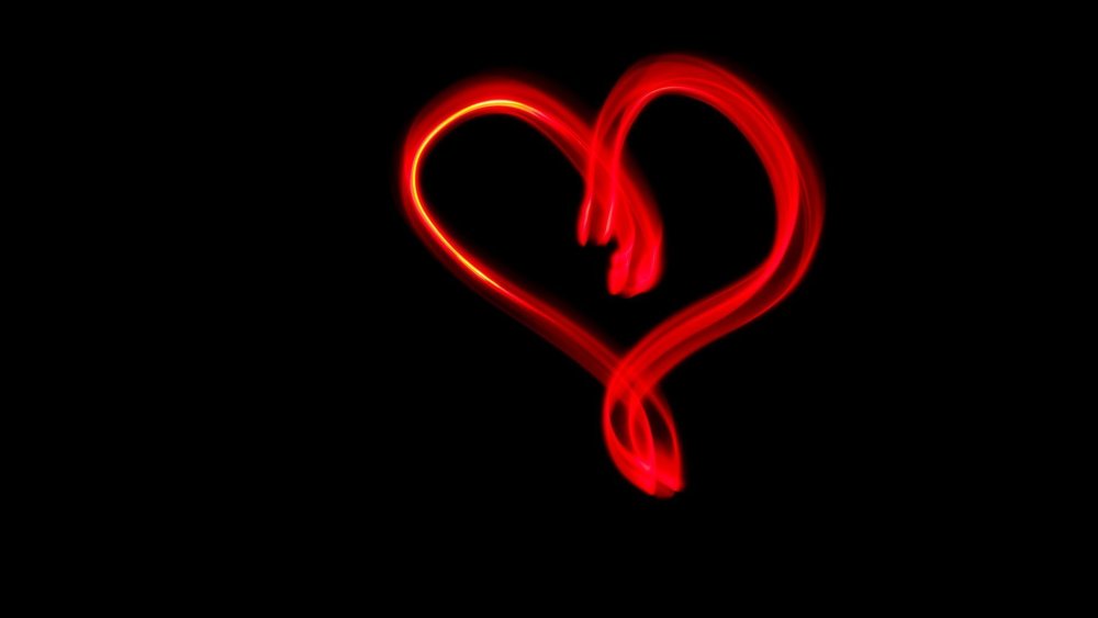 Сердце черно белое