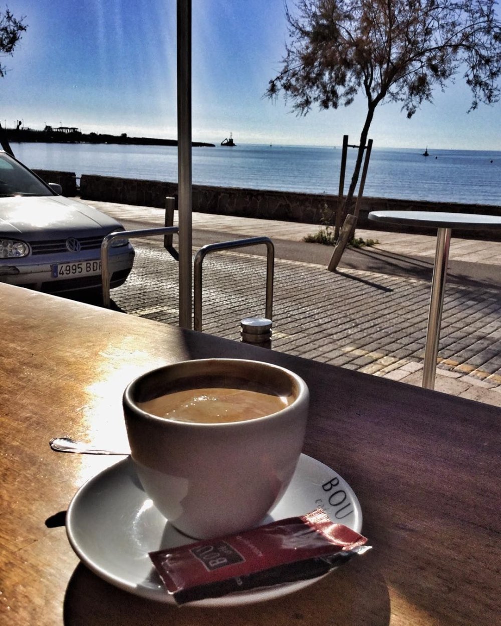 Кофе и красивый вид