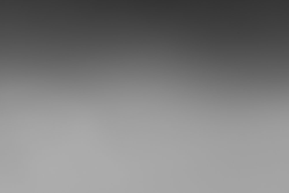 Серый градиентный фон