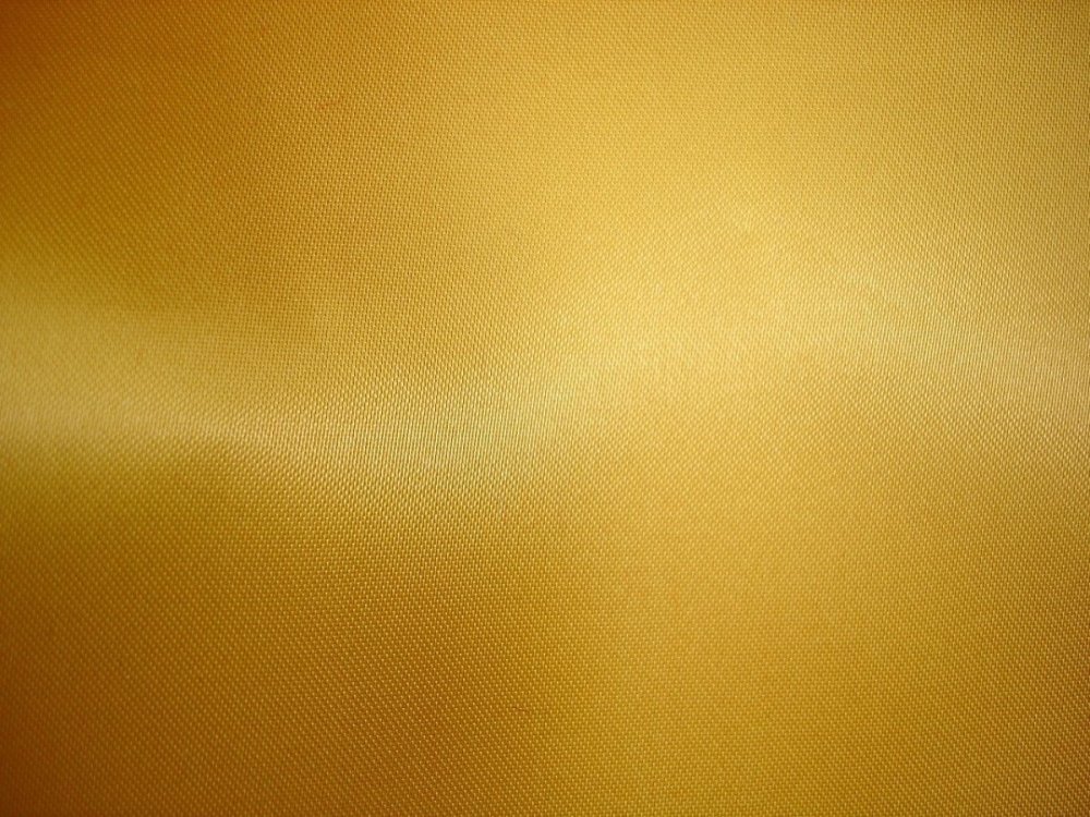 Коричневый шелк